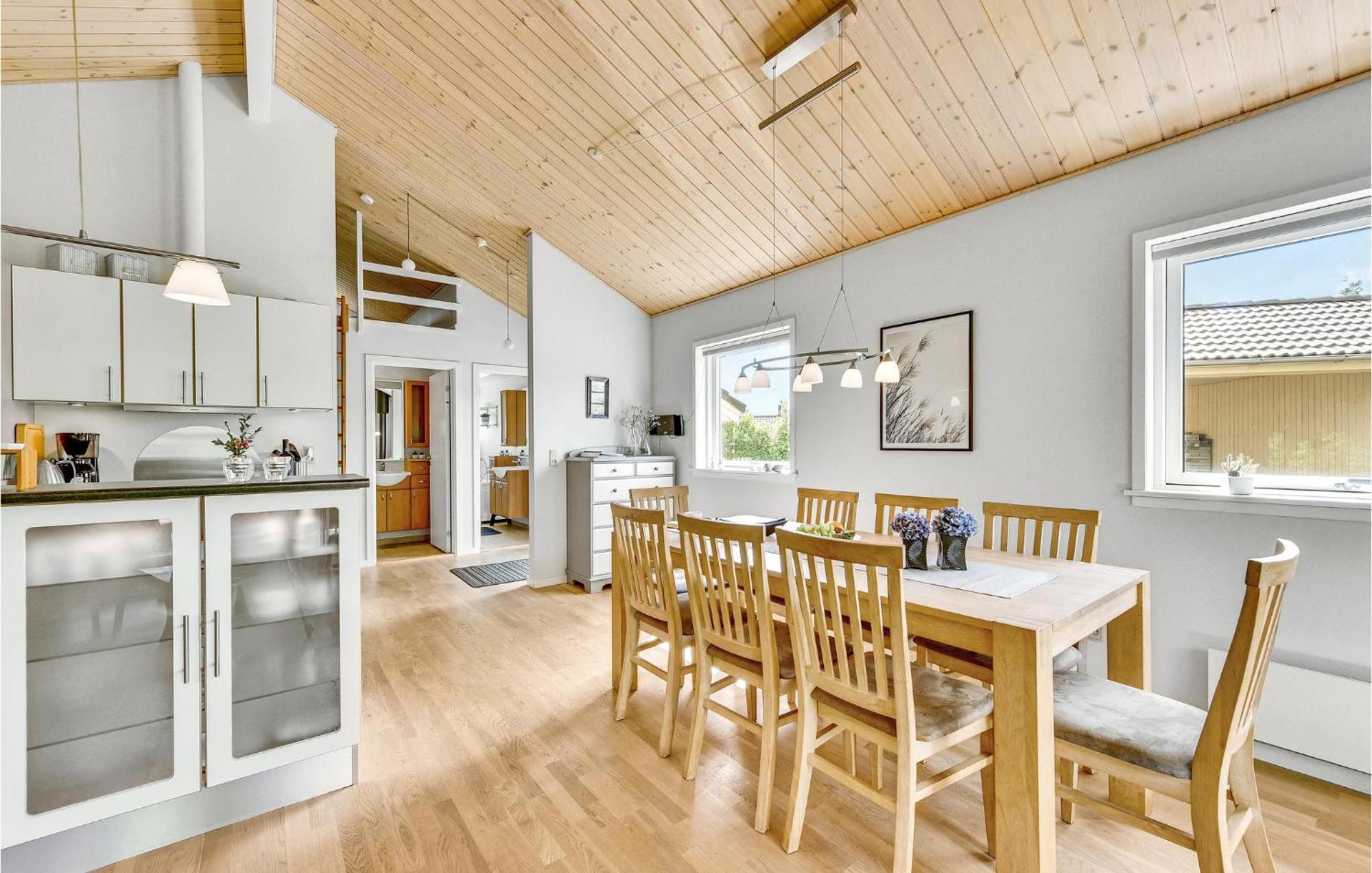 Cozy Home In Tarm With Kitchen Dış mekan fotoğraf